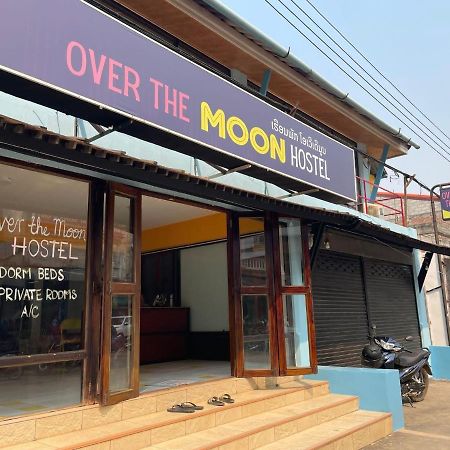 Over The Moon Hostel Ban Houayxay Esterno foto